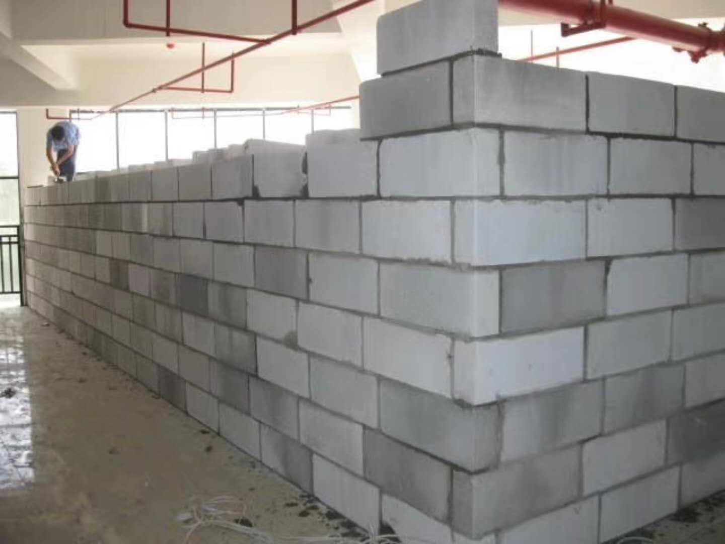 周村蒸压加气混凝土砌块承重墙静力和抗震性能的研究